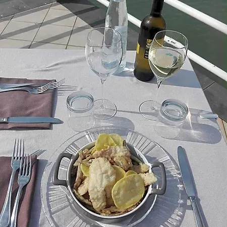Lido Szálloda 4*