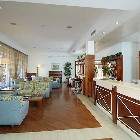 Lido 4*