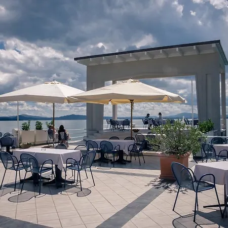 Szálloda Lido Passignano sul Trasimeno