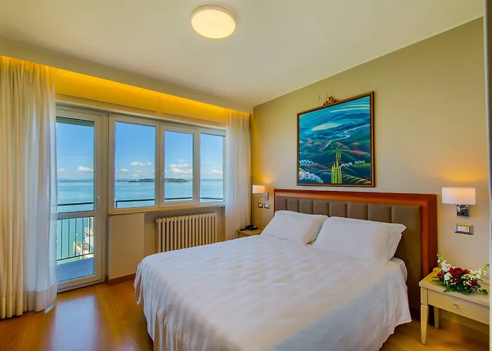 ホテル Lido パッシニャーノ・スル・トラジメーノ